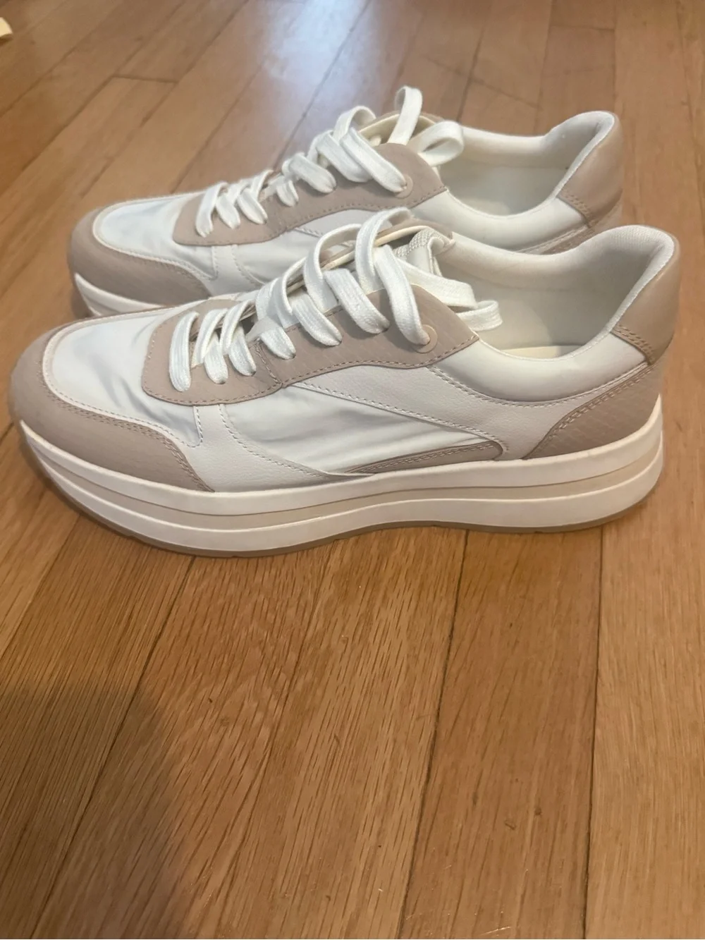 Zara White and Beige Platform Sneakers